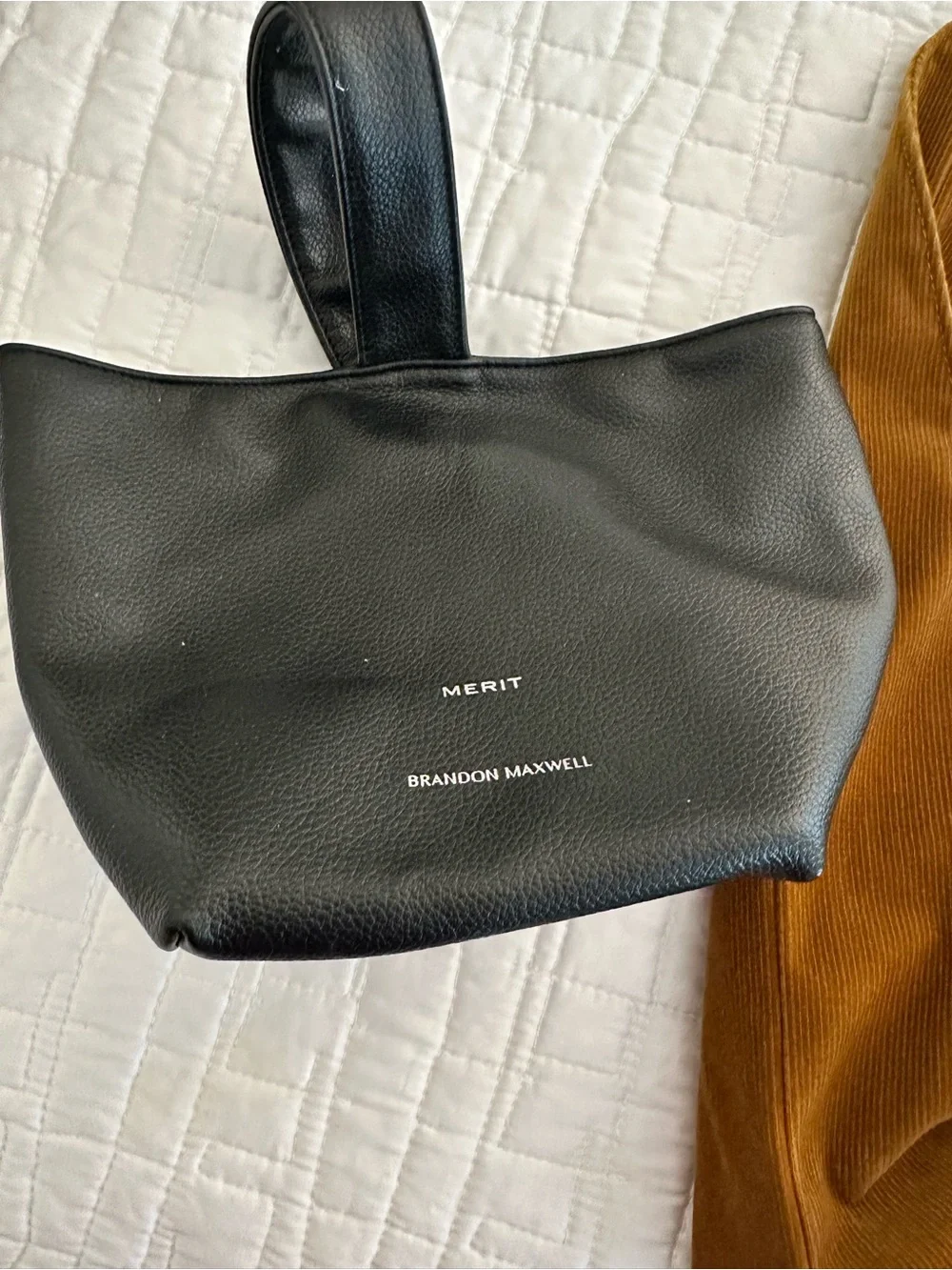 MERIT make up bags set of two